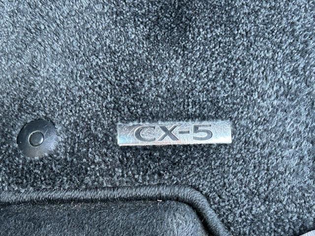 ＣＸ－５ ２０Ｓ　プロアクティブ　禁煙車　ワンオーナー　純正ナビ　ＢＯＳＥスピーカー　フルセグテレビ　Ｂｌｕｅｔｏｏｔｈ接続　ＥＴＣ　ＣＤ／ＤＶＤ再生　全周囲カメラ　レーダークルーズコントロール　運転席パワーシート（23枚目）