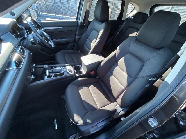 ＣＸ－５ ２０Ｓ　プロアクティブ　禁煙車　ワンオーナー　純正ナビ　ＢＯＳＥスピーカー　フルセグテレビ　Ｂｌｕｅｔｏｏｔｈ接続　ＥＴＣ　ＣＤ／ＤＶＤ再生　全周囲カメラ　レーダークルーズコントロール　運転席パワーシート（25枚目）