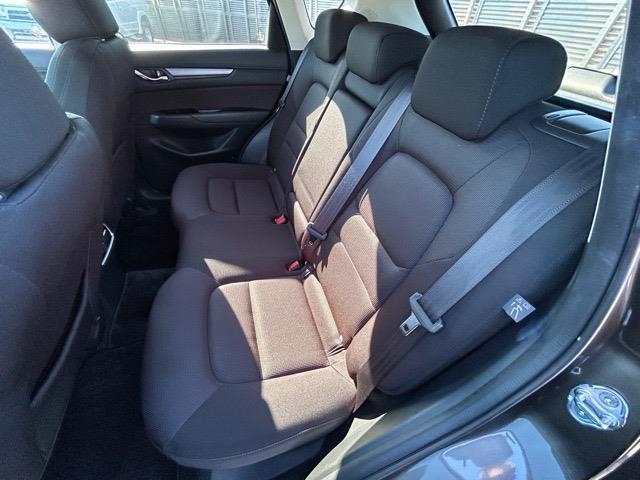 ＣＸ－５ ２０Ｓ　プロアクティブ　禁煙車　ワンオーナー　純正ナビ　ＢＯＳＥスピーカー　フルセグテレビ　Ｂｌｕｅｔｏｏｔｈ接続　ＥＴＣ　ＣＤ／ＤＶＤ再生　全周囲カメラ　レーダークルーズコントロール　運転席パワーシート（26枚目）