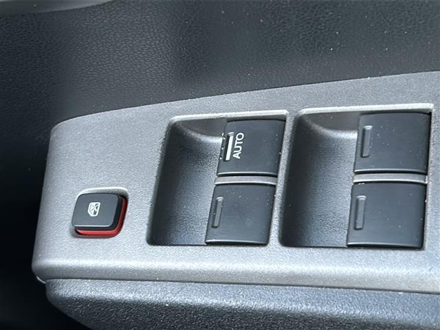 フィット G スマートスタイルエディション ワンオーナー 純正HDDナビ バックカメラ DVD再生 MP3 CD再生 ワンセグテレビ、走行中視聴可能 HDD録音機能 AM/FMラジオ ビルトインETC 取扱説明書 保証書(7枚目)