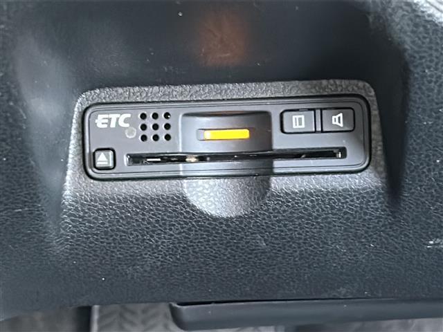 フィット G スマートスタイルエディション ワンオーナー 純正HDDナビ バックカメラ DVD再生 MP3 CD再生 ワンセグテレビ、走行中視聴可能 HDD録音機能 AM/FMラジオ ビルトインETC 取扱説明書 保証書(17枚目)