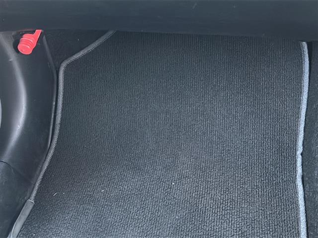 フィット G スマートスタイルエディション ワンオーナー 純正HDDナビ バックカメラ DVD再生 MP3 CD再生 ワンセグテレビ、走行中視聴可能 HDD録音機能 AM/FMラジオ ビルトインETC 取扱説明書 保証書(23枚目)