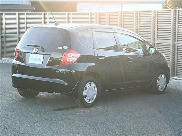 フィット G スマートスタイルエディション ワンオーナー 純正HDDナビ バックカメラ DVD再生 MP3 CD再生 ワンセグテレビ、走行中視聴可能 HDD録音機能 AM/FMラジオ ビルトインETC 取扱説明書 保証書(37枚目)