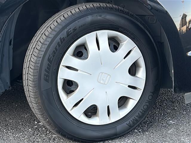 フィット G スマートスタイルエディション ワンオーナー 純正HDDナビ バックカメラ DVD再生 MP3 CD再生 ワンセグテレビ、走行中視聴可能 HDD録音機能 AM/FMラジオ ビルトインETC 取扱説明書 保証書(41枚目)