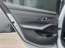 ３２０ｄ　ｘＤｒｉｖｅツーリング　Ｍスポーツ　ハンズ・オフ・アシスト　黒革　ＨＵＤ　ＡＣＣ　ＬＫＡ　　ワイヤレス・チャージング　パワーシート　シートヒーター　パワーリアゲート／フットオープナー　純ナビ　３６０°カメラ　純１９ＡＷ　ドラレコ　ＥＴＣ（53枚目）