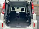 【シートアレンジ】乗せる人数、荷物によってシートアレンジは自由自在!!軽い力でシートを動かせます!!
