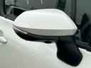 【 電動格納ウインカーミラー 】付いているだけで高級感のUPするウィンカー内臓サイドミラー♪もちろん見た目だけでなく、対向車からの視認性の向上につながり、安全度もUP♪