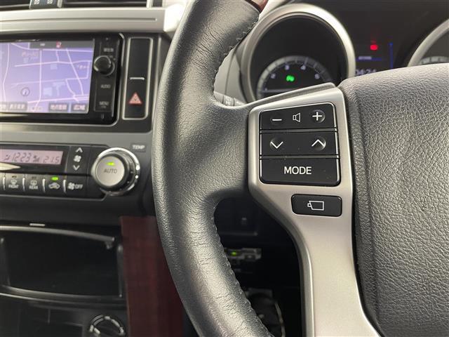 ランドクルーザープラド ＴＸ　Ｌパッケージ　７人乗り　純正ＳＤナビ　フルセグ　Ｂｌｕｅｔｏｏｔｈ　フリップダウンモニター　レザーシート　シートヒーター　パワーシート　クルコン　ＥＴＣ　バックカメラ　ステアリングスイッチ　保証書　取扱説明書（5枚目）