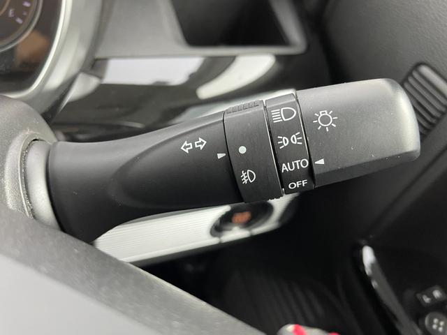 スペーシアカスタム ハイブリッドXS 純正SDナビ(DVD/フルセグTV/Bluetooth/USB) アラウンドビューモニター 両側パワースライドドア ハーフレザーシート セーフティサポート ETC シートヒーター HUD ドラレコ(7枚目)