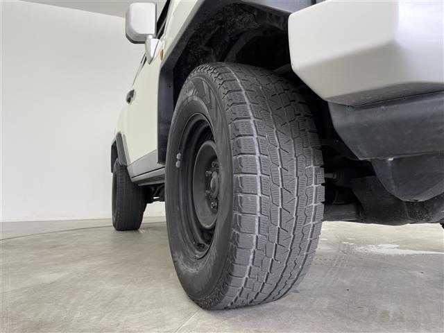 ＦＪクルーザー ベースグレード　純正ナビ　フルセグ　ＣＤ　ＤＶＤ　Ｂｌｕｅｔｏｏｔｈ　バックカメラ　４ＷＤ　フロアマット　ドアバイザー　保証書　取扱説明書　スペアキー（41枚目）