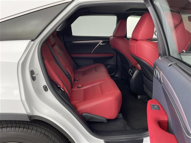 ＲＸ ＲＸ４５０ｈ　Ｆスポーツ　ムーンルーフ　パノラミックビュモニター　プリクラッシュセーフティー　ブラインドスポットモニター　前方ドライブレコーダー　電動パーキングブレーキ　オートブレーキホールド　パワーバックドア　保証書　取説（27枚目）