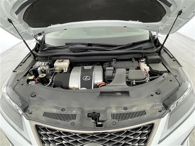 ＲＸ ＲＸ４５０ｈ　Ｆスポーツ　ムーンルーフ　パノラミックビュモニター　プリクラッシュセーフティー　ブラインドスポットモニター　前方ドライブレコーダー　電動パーキングブレーキ　オートブレーキホールド　パワーバックドア　保証書　取説（42枚目）