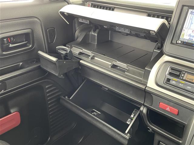 スペーシア ハイブリッドＧ　社外ＳＤナビ　Ｂｌｕｅｔｏｏｔｈ　フルセグ　ＣＤ　ＤＶＤ　衝突軽減ブレーキ　全方位カメラ　ＥＴＣ　ステアリングスイッチ　バックカメラ　クリアランスソナー　　スマートキー　プッシュスタート　保証書（18枚目）