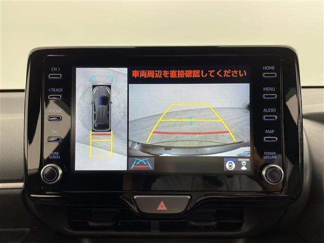 ヤリス ハイブリッドＧ　純正ディスプレイオーディオ　トヨタセーフティーセンス　レーダークルーズコントロール　パノラミックビューモニター　前後ドライブレコーダー　ビルトインＥＴＣ　オートハイビーム　プリクラッシュセーフティー（9枚目）