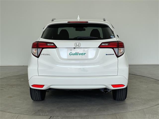 ヴェゼル ハイブリッドＺ　純正ナビ　シートヒーター　純正アルミホイル１７インチ　純正フロアマット　ルーフレール　オートブレーキホールド　ＨＤＭＩ入力端子　ＵＳＢ入力端子　革巻ステアリング　ハーフレザー　スペアキー　バックカメラ（38枚目）