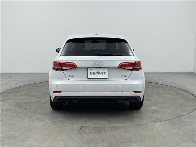 A3 スポーツバック30TFSI 純正ナビ/純正アルミホイル16インチ/バックカメラ/クルーズコントロール/ステアリングスイッチ/コーナーセンサー/プッシュスタート/USB入力端子/スペアキー/取扱説明書/フロアマット/ETC(33枚目)