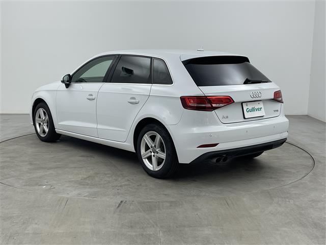 A3 スポーツバック30TFSI 純正ナビ/純正アルミホイル16インチ/バックカメラ/クルーズコントロール/ステアリングスイッチ/コーナーセンサー/プッシュスタート/USB入力端子/スペアキー/取扱説明書/フロアマット/ETC(35枚目)