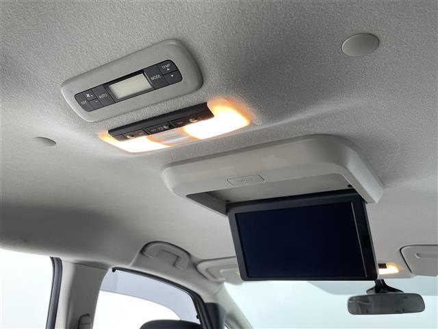 セレナ ハイウェイスター　Ｖ　プロパイロット　ワンオーナ　純正ナビ　フルセグ　Ｂｌｕｅｔｏｏｔｈ　ＣＤ　ＤＢＤ　フリップダウンモニター　両側パワースライド　バックカメラ　オートブレーキホールド　レーダークルーズコントロール（7枚目）