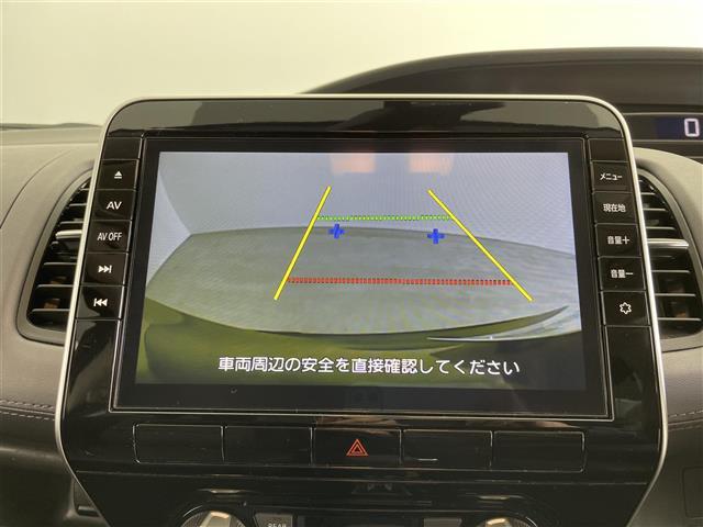 セレナ ハイウェイスター　Ｖ　プロパイロット　ワンオーナ　純正ナビ　フルセグ　Ｂｌｕｅｔｏｏｔｈ　ＣＤ　ＤＢＤ　フリップダウンモニター　両側パワースライド　バックカメラ　オートブレーキホールド　レーダークルーズコントロール（8枚目）