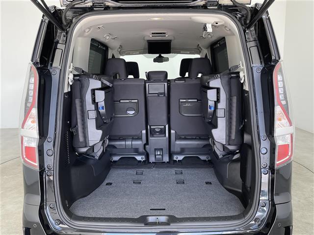 セレナ ハイウェイスター　Ｖ　プロパイロット　ワンオーナ　純正ナビ　フルセグ　Ｂｌｕｅｔｏｏｔｈ　ＣＤ　ＤＢＤ　フリップダウンモニター　両側パワースライド　バックカメラ　オートブレーキホールド　レーダークルーズコントロール（27枚目）