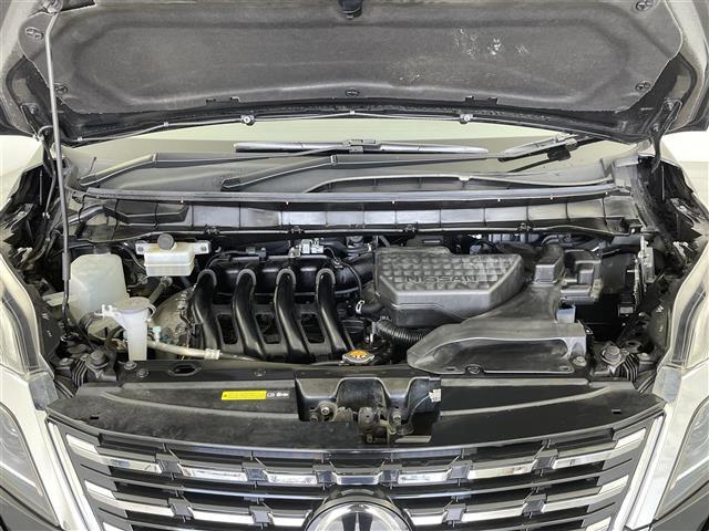 セレナ ハイウェイスター　Ｖ　プロパイロット　ワンオーナ　純正ナビ　フルセグ　Ｂｌｕｅｔｏｏｔｈ　ＣＤ　ＤＢＤ　フリップダウンモニター　両側パワースライド　バックカメラ　オートブレーキホールド　レーダークルーズコントロール（43枚目）