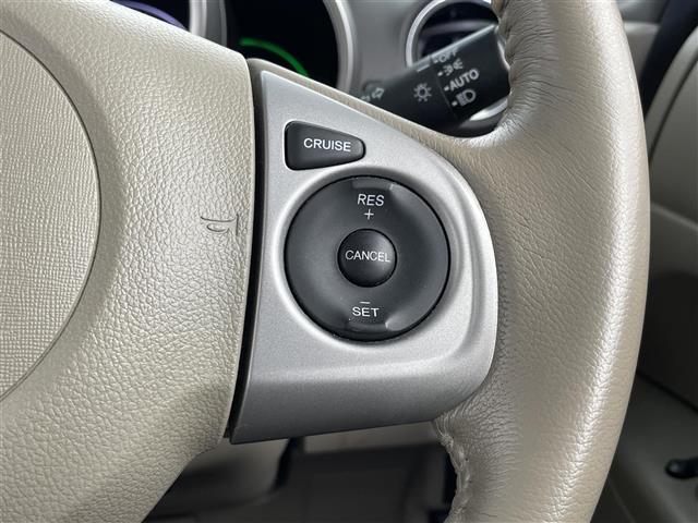 Ｎ－ＢＯＸ Ｇ・ターボＬパッケージ　純正ナビ　フルセグ　Ｂｌｕｅｔｏｏｔｈ　ＣＤ　ＤＶＤ　バックカメラ　ＥＴＣ　衝突軽減ブレーキ　ステアリングスイッチ　パドルシフト　両側パワースライドドア　プッシュスマート　スマートキー（6枚目）