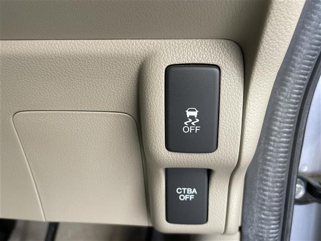 Ｎ－ＢＯＸ Ｇ・ターボＬパッケージ　純正ナビ　フルセグ　Ｂｌｕｅｔｏｏｔｈ　ＣＤ　ＤＶＤ　バックカメラ　ＥＴＣ　衝突軽減ブレーキ　ステアリングスイッチ　パドルシフト　両側パワースライドドア　プッシュスマート　スマートキー（14枚目）