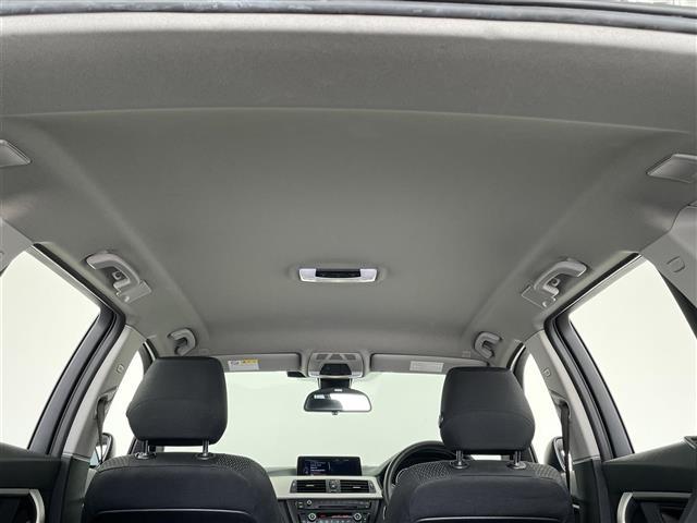 ３シリーズ ３２０ｉツーリング　純正ナビ　Ｂｌｕｅｔｏｏｔｈ　ＣＤ　ＤＶＤ　バックカメラ　衝突軽減ブレーキ　ＥＴＣ　前席パワーシート　クルーズコントロール　パワーバックドア　ステアリングスイッチ　純正アルミホイール（34枚目）