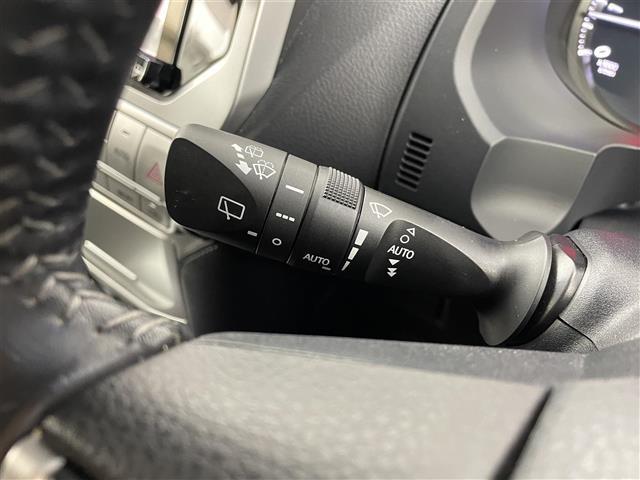 ランドクルーザープラド TX Lパッケージ サンルーフ ドライブレコーダー ビルトインETC フルセグTV 前席パワーシート 前席シートヒーター・エアシート レザーシート トヨタセーフティセンス(10枚目)