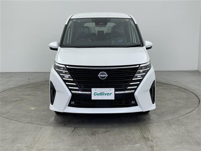 セレナ ｅ－パワー　ハイウェイスターＶ　アドバンスドドライブアシストディスプレイ（１２．３インチカラーディスプレイ）　アラウンドビューモニター　インテリジェント　ルームミラー　両側パワースライドドア（34枚目）