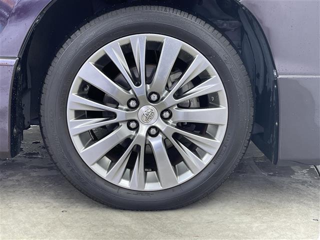 ヴェルファイア ２．４Ｚ　ゴールデンアイズＩＩ　ワンオーナー／純正ＨＤＤナビ／モデリスタ／サンルーフ／後部座席モニター／電動リアゲート／両側パワスラ／コーナーセンサー／１００Ｖ充電／ＭＴモード／クルコン／バックカメラ／純正アルミホイル（41枚目）