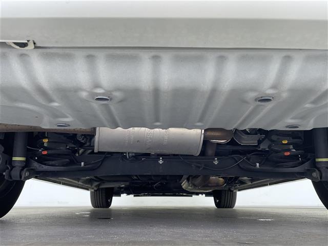 セレナ ハイウェイスター　Ｖ　純正ナビ　アラウンドビューモニター　フリップダウンモニター　前方ドライブレコーダー　ビルトインＥＴＣ　プロパイロット　両側パワースライドドア　オートライト　Ｂｌｕｅｔｏｏｔｈ　ＣＤ　ＤＶＤ　フルセグ（43枚目）