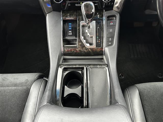 アルファード 2.5S Cパッケージ 社外ナビ Bluetooth CD DVD フリップダウンモニター サンルーフ ETC パワーシート 運転席ポジションメモリー バックカメラ 前方ドライブレコーダー オートブレーキホールド(10枚目)