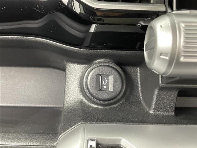 クロスビー ＨＹＢＲＩＤ　ＭＺ　純正８インチナビ（ＣＤ／ＤＶＤ／ＢＴ／フルセグ）　全方位カメラ　バックカメラ　スマートキー　プッシュスタート　ＥＴＣ　フォグ　ＬＥＤヘッドライト　クルコン　パドルシフト　純正１６インチアルミホイール（13枚目）