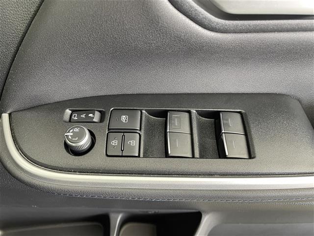 ヴォクシー S-Z 純正ナビ フリップダウンモニター フルセグ Bluetooth CD DVD アダクティブクルーズコントロール Bluetooth ハーフレザーシート 前後席シートヒーター 電動リアゲート(21枚目)