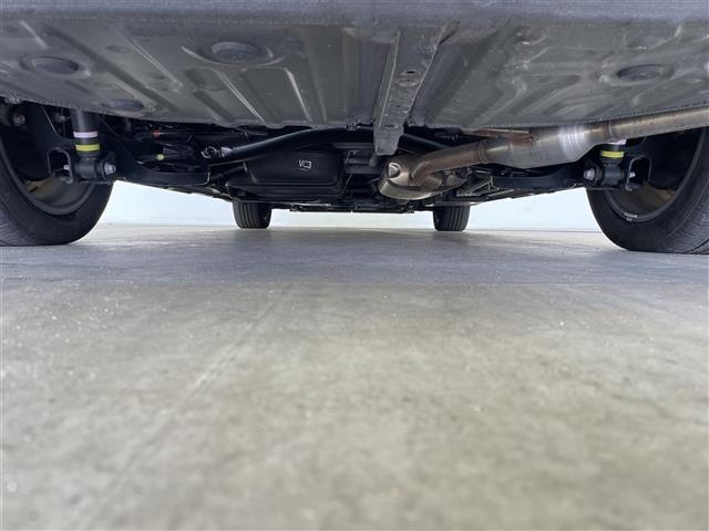 ヴォクシー S-Z 純正ナビ フリップダウンモニター フルセグ Bluetooth CD DVD アダクティブクルーズコントロール Bluetooth ハーフレザーシート 前後席シートヒーター 電動リアゲート(42枚目)