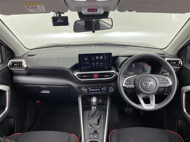 ライズ Ｚ　純正ディスプレイオーディオ　ＥＴＣ　Ｂｌｕｅｔｏｏｔｈ　ｃａｒｐｌａｙ　パノラミックビューモニタ　電動パーキングブレーキ　オートブレーキホールド　フルセグ　シートヒーター　レーダークルーズコントロール（2枚目）