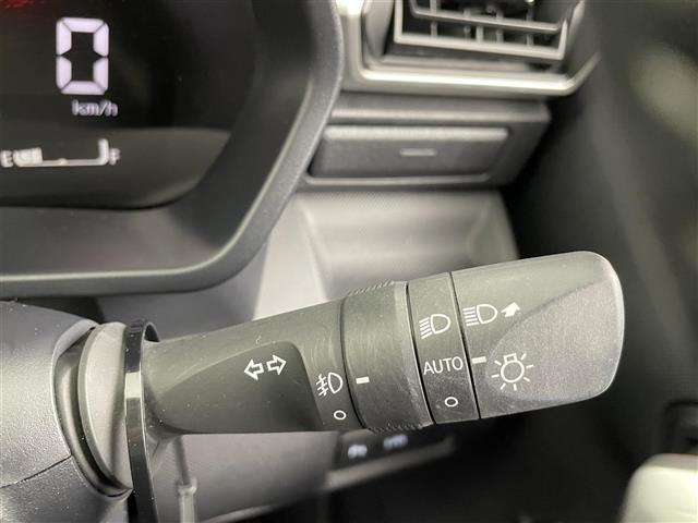 ライズ Ｚ　純正ディスプレイオーディオ　ＥＴＣ　Ｂｌｕｅｔｏｏｔｈ　ｃａｒｐｌａｙ　パノラミックビューモニタ　電動パーキングブレーキ　オートブレーキホールド　フルセグ　シートヒーター　レーダークルーズコントロール（8枚目）