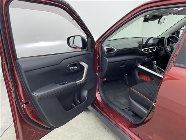 ライズ Ｚ　純正ディスプレイオーディオ　ＥＴＣ　Ｂｌｕｅｔｏｏｔｈ　ｃａｒｐｌａｙ　パノラミックビューモニタ　電動パーキングブレーキ　オートブレーキホールド　フルセグ　シートヒーター　レーダークルーズコントロール（23枚目）
