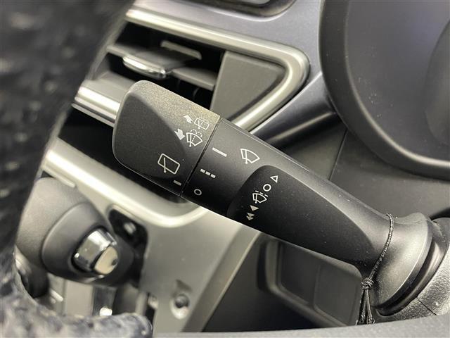 キャスト アクティバＧ　ＳＡＩＩ　社外ナビ　ＴＶ　Ｂｌｕｅｔｏｏｔｈ　バックカメラ　ＬＥＤ　プッシュスタート　純正フロアマット　ＥＴＣ　ドアバイザー（5枚目）