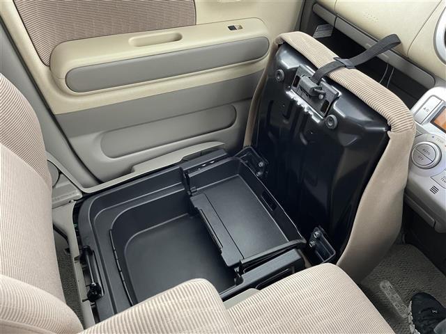 ＭＲワゴン Ｘ　純正オーディオ　純正フロアマット　社外アルミホイル１３インチ　スマートキー　オートライト　ドアバイザー　取扱説明書（18枚目）