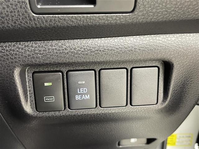 ハリアー エレガンス GRスポーツ 純正ナビ Bluetooth フルセグ CD DVD パノラマルーフ ドライブレコーダー ハーフレザーシート オートブレーキホールド パワーシート ビルトインETC バックカメラ 追従走行(18枚目)