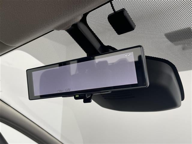 セレナ ハイウェイスターＶ　Ｖセレクション　プロパイロット　アラウンドビューモニター　デジタルインナーミラー　フリップダウンモニター　オートブレーキホールド　レーダークルーズコントロール　両側パワースライドドア　純正アルミホイール（13枚目）