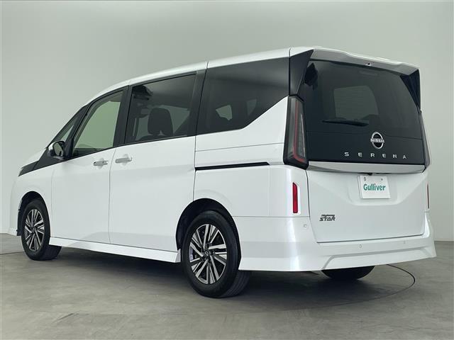セレナ ハイウェイスターＶ　Ｖセレクション　プロパイロット　アラウンドビューモニター　デジタルインナーミラー　フリップダウンモニター　オートブレーキホールド　レーダークルーズコントロール　両側パワースライドドア　純正アルミホイール（38枚目）
