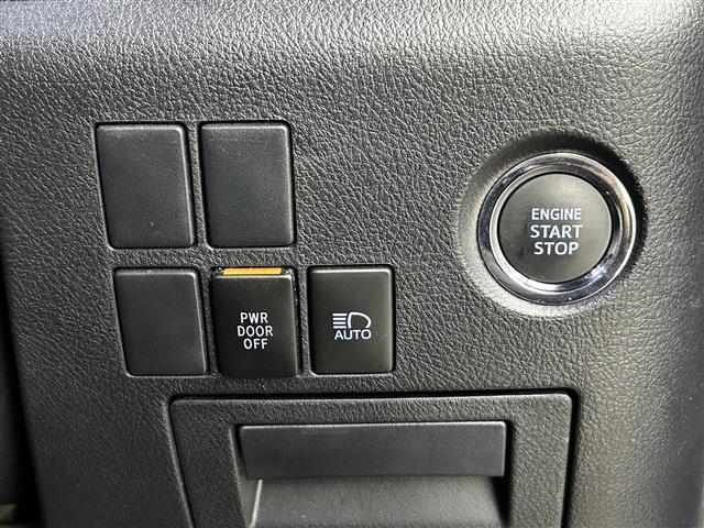 アルファード ２．５Ｓ　タイプゴールド　純正ナビ　ＣＤ　ＤＶＤ　フルセグ　モデリスタエアロ　サンルーフ　電子パーキング　衝突軽減ブレーキ　パワーバックドア　フリップダウンモニター　ＢＳＭ　デジタルインナーミラー　バックカメラ　ＥＴＣ（15枚目）