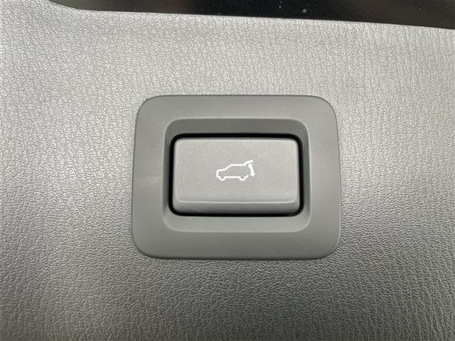 ＣＸ－５ ２０Ｓ　ブラックセレクション　ワンオーナ　ＢＯＳＥ　純正ナビ　ａｐｐｌｅ　ｃａｒ　ｐｌａｙ　全方位カメラ　運転席パワーシート　ステアリングヒーター　パワーバックドア　レーダークルーズコントロール　ハーフレザーシート（22枚目）
