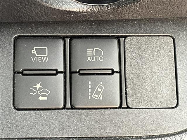 シエンタ Ｇ　クエロ　純正ナビ　モデリスタエアロ　全方位カメラ　ＥＴＣ　シートヒーター　ステアリングヒーター　ステアリングスイッチ　オートハイビーム　両側パワースライドドア　レーンキープアシスト　衝突ケイゲンブレーキ（15枚目）