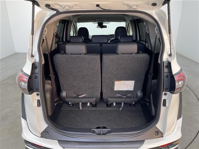 シエンタ Ｇ　クエロ　純正ナビ　モデリスタエアロ　全方位カメラ　ＥＴＣ　シートヒーター　ステアリングヒーター　ステアリングスイッチ　オートハイビーム　両側パワースライドドア　レーンキープアシスト　衝突ケイゲンブレーキ（29枚目）