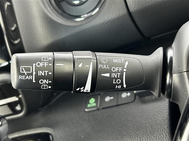 Ｎ－ＢＯＸカスタム Ｌ　純正ナビ　Ｂｌｕｅｔｏｏｔｈ　フルセグ　ＣＤ　ＤＶＤ　バックカメラ　ドライブレコーダー　ビルトインＥＴＣ　シートヒーター　レーダークルーズコントロール　ハイビームアシスト　スマートキー（8枚目）