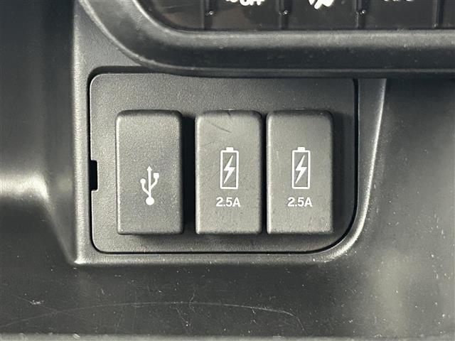 Ｎ－ＢＯＸカスタム Ｌ　純正ナビ　Ｂｌｕｅｔｏｏｔｈ　フルセグ　ＣＤ　ＤＶＤ　バックカメラ　ドライブレコーダー　ビルトインＥＴＣ　シートヒーター　レーダークルーズコントロール　ハイビームアシスト　スマートキー（14枚目）